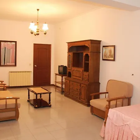 Europa Residencia לינה וארוחת בוקר קאסטלו בראנקו