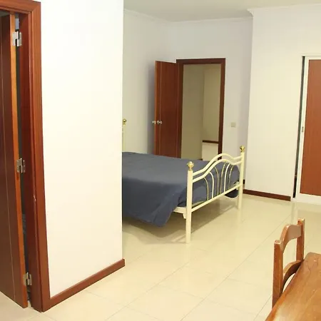 Europa Residencia לינה וארוחת בוקר